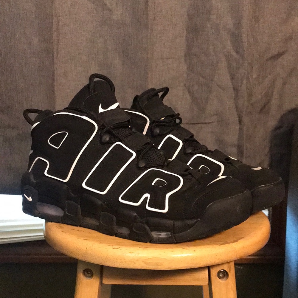 COPY - Nike up-tempo black and white OG colorway
